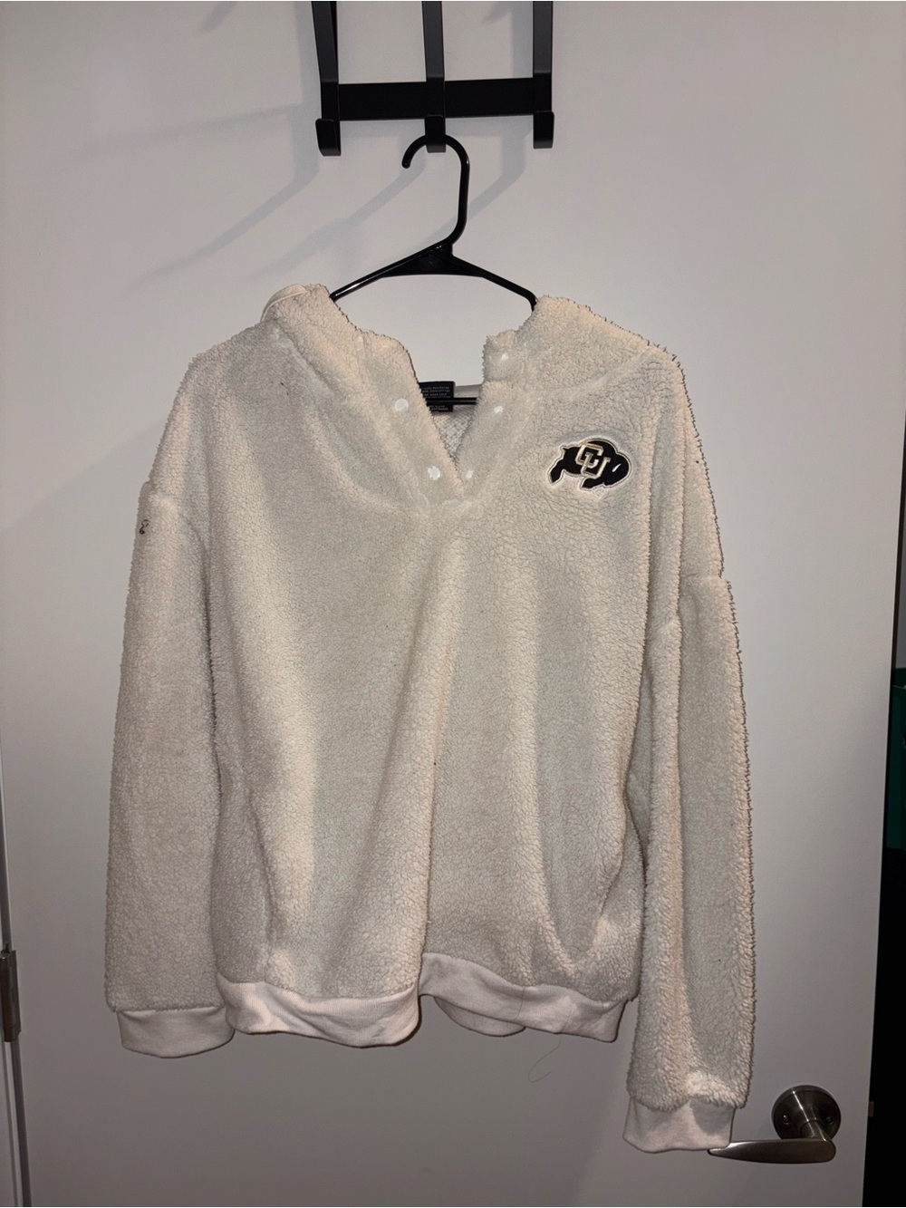 University of ColoradoCream Sherpa Pullover Hoodie - Women's Cozy Fleece Sweater
